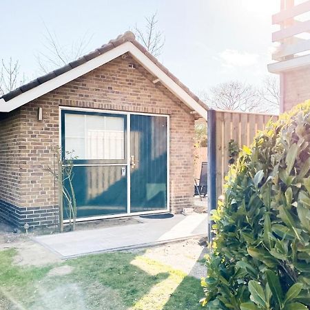 1 Bedroom Gorgeous Home In Zoutelande Exterior photo